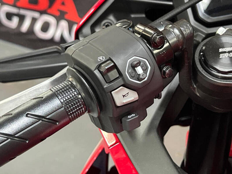 2025 Honda CBR500R ABS