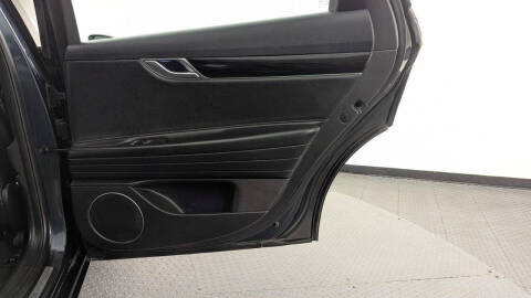 2023 Genesis G80 2.5T