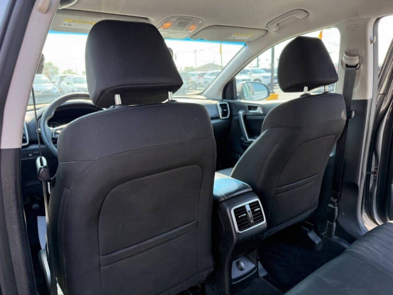 2022 Kia Sportage LX