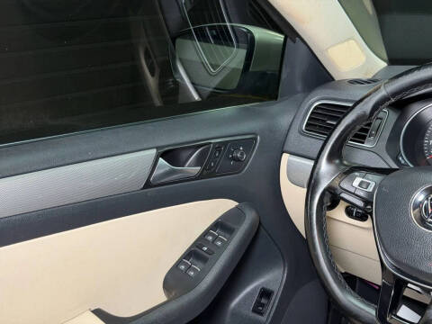 2016 Volkswagen Jetta