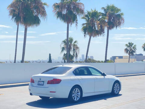 2016 BMW 5 Series 528i