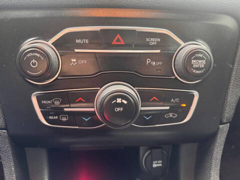 2018 Dodge Charger SXT