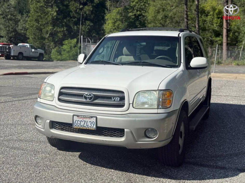 2003 Toyota Sequoia SR5