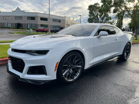 2023 Chevrolet Camaro for sale at Apex Auto Sales in Troutdale OR