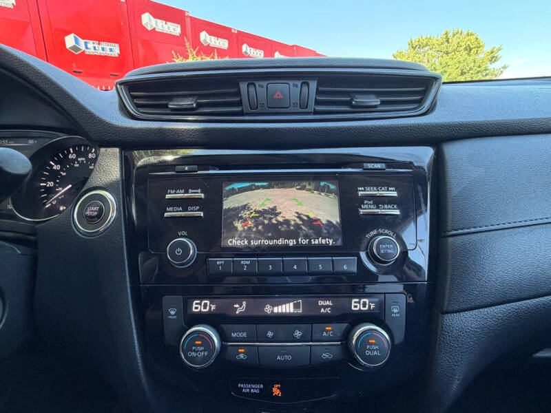 2017 Nissan Rogue