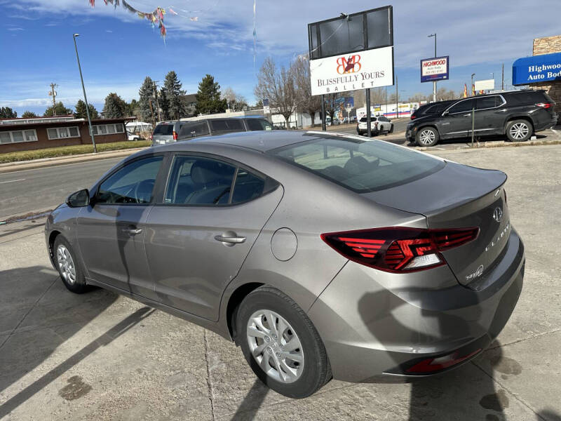 2020 Hyundai Elantra SE