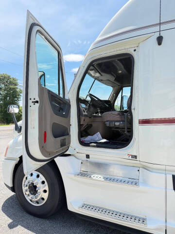 2013 Freightliner Cascadia