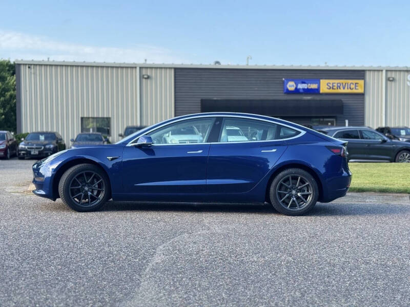 2019 Tesla Model 3 Standard Range Plus