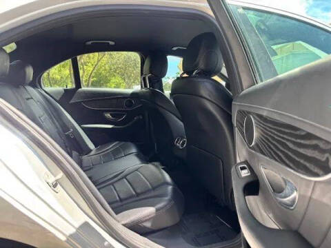 2015 Mercedes-Benz C-Class C 300