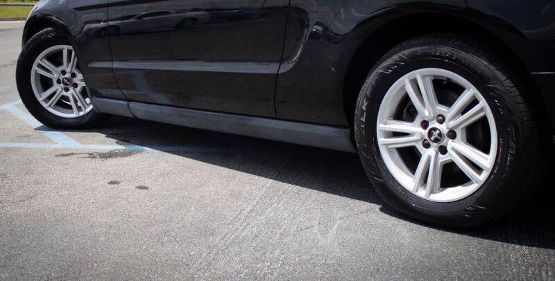 2012 Ford Mustang V6 Premium