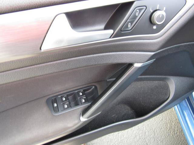 2018 Volkswagen Golf SportWagen