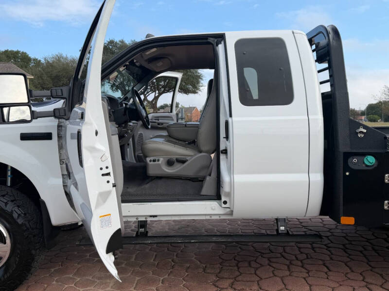 1999 Ford F-350 Super Duty XLT