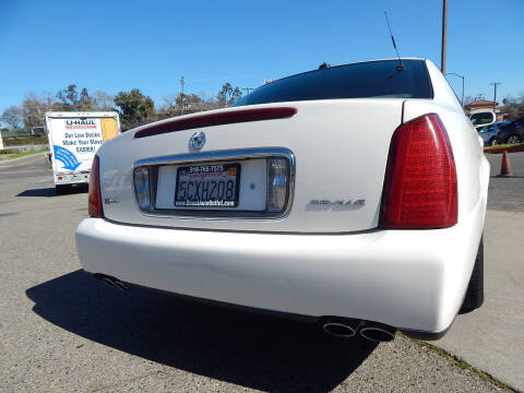 2004 Cadillac DeVille