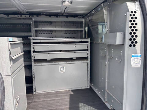 2014 Chevrolet Express 2500 Cargo Van