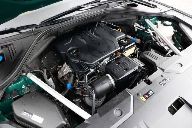 2022 Genesis GV70 2.5T Standard