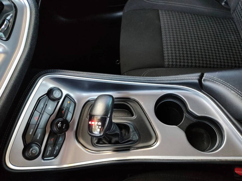 2020 Dodge Challenger SXT