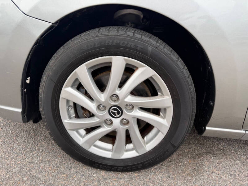 2015 Mazda MAZDA5 Sport