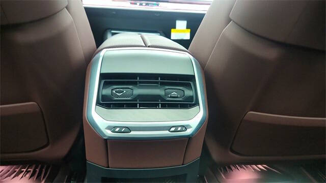 2025 BMW i7 eDrive50