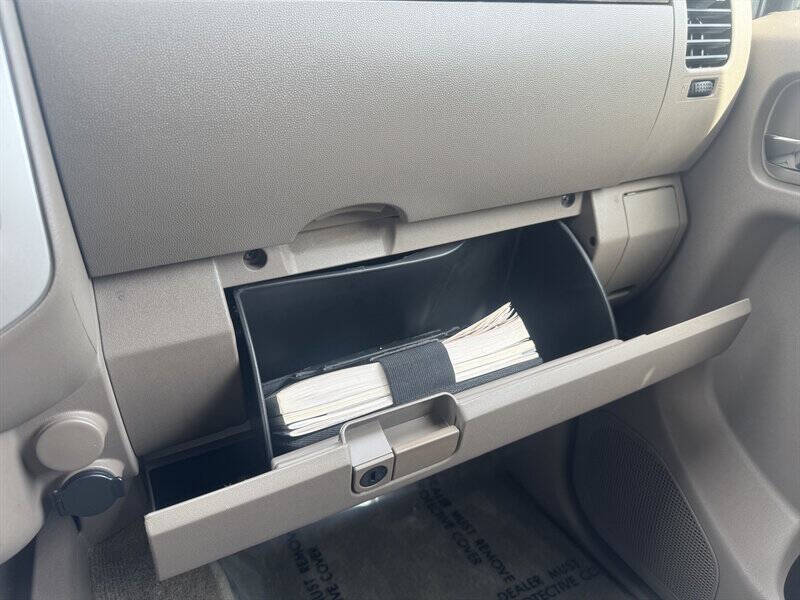 2011 Nissan Frontier SV V6