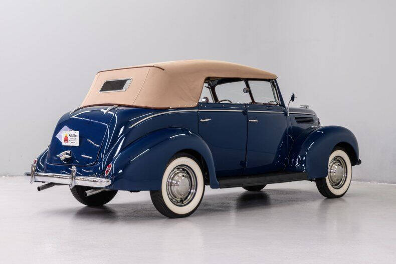1938 Ford Phaeton