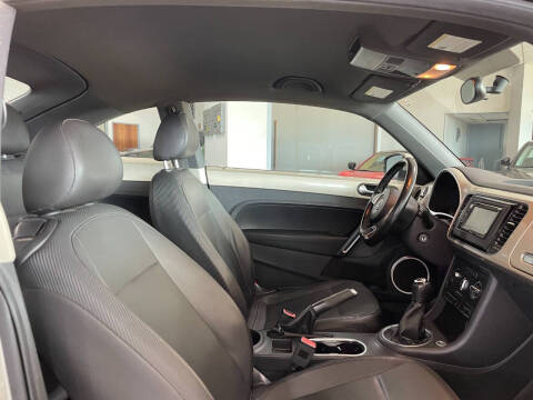 2012 Volkswagen Beetle 2.5L