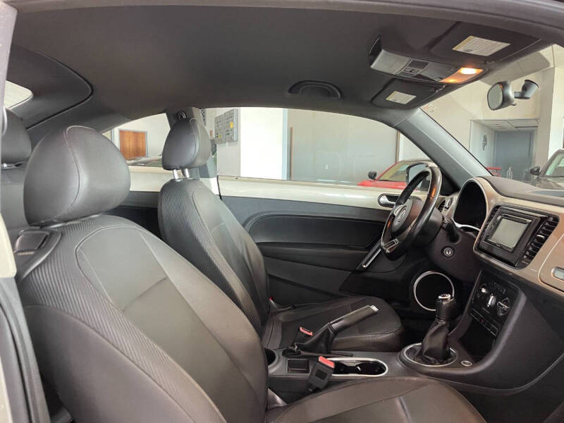 2012 Volkswagen Beetle 2.5L