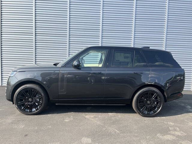 2025 Land Rover Range Rover P530 SE