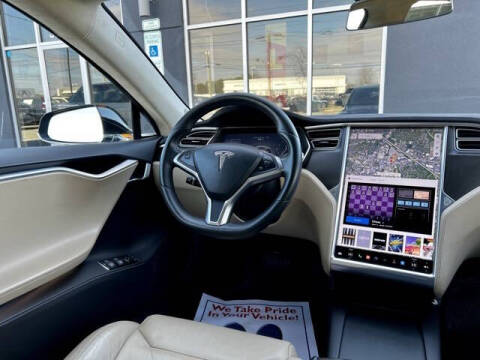 2017 Tesla Model S 90D