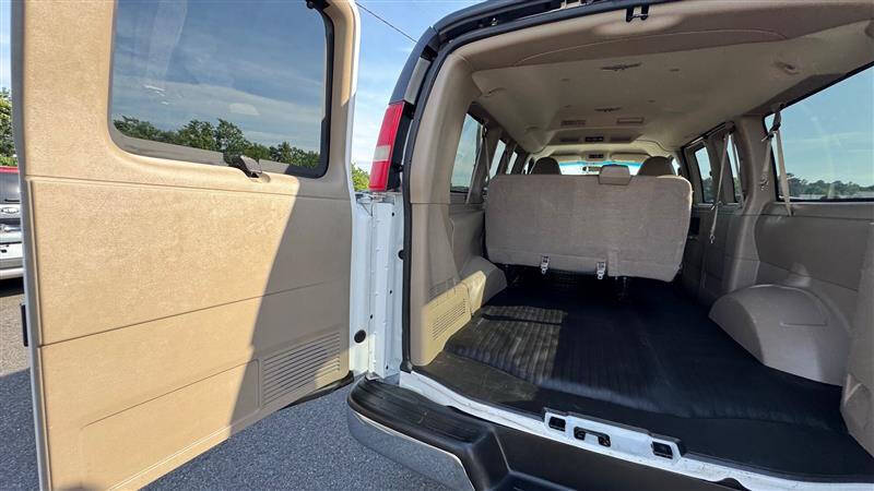 2013 GMC Savana LS 2500