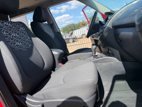 2010 Kia Soul +