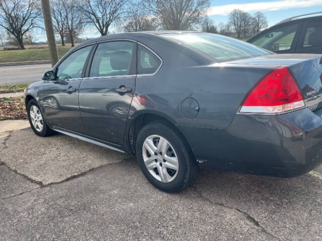 2010 Chevrolet Impala LS photo 4