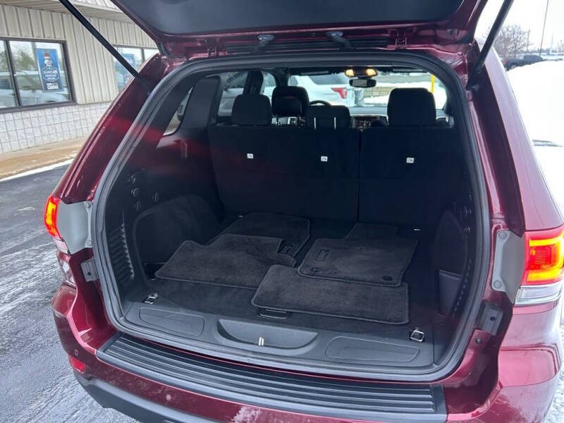 2017 Jeep Grand Cherokee Laredo