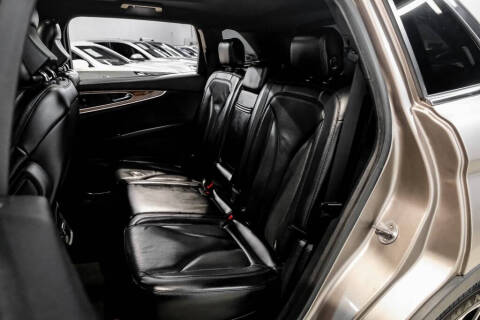 2019 Lincoln Nautilus Reserve