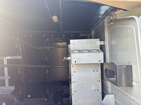 2017 Chevrolet Express 2500