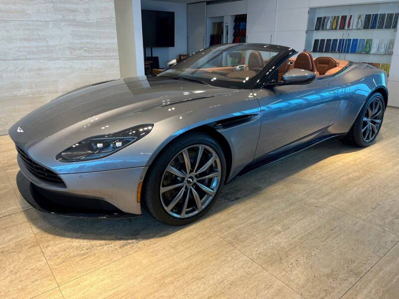 2020 Aston Martin DB11 for sale in Roslyn, NY