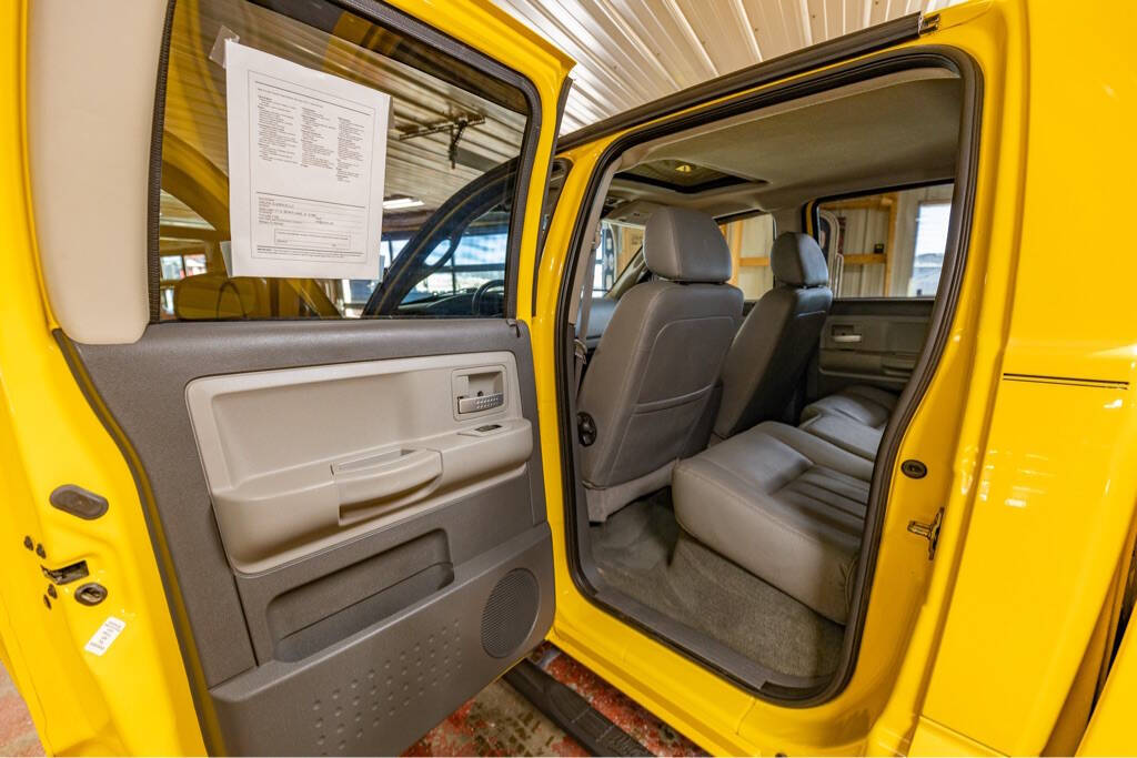 2006 Dodge Dakota 77