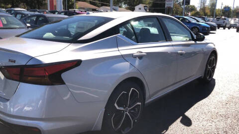 2025 Nissan Altima 2.5 SR