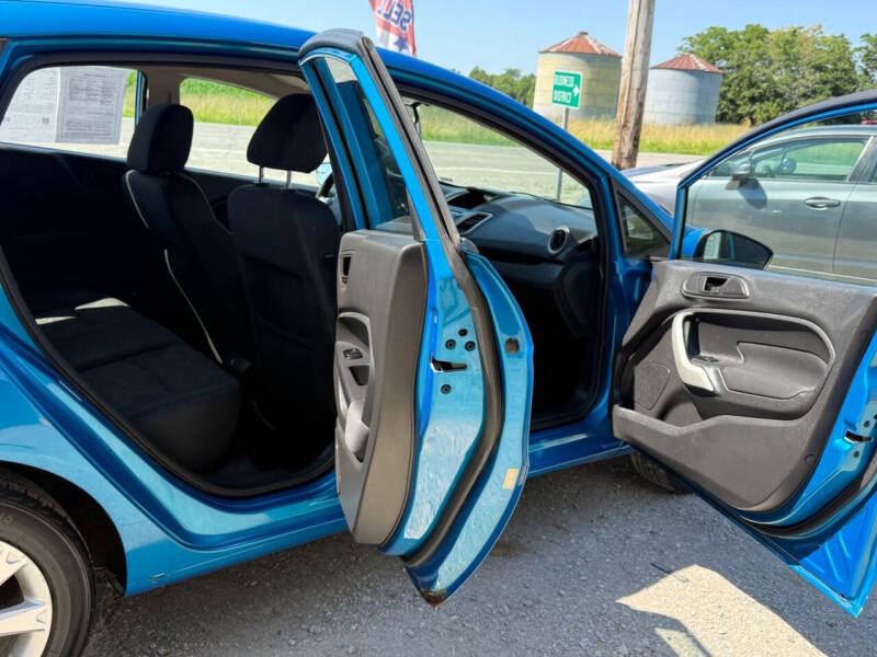 2012 Ford Fiesta SE
