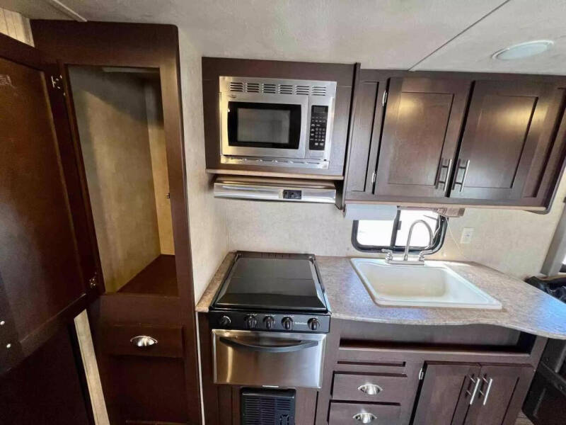 2015 Forest River Evo