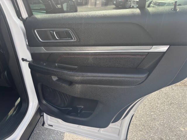 2016 Ford Explorer Sport