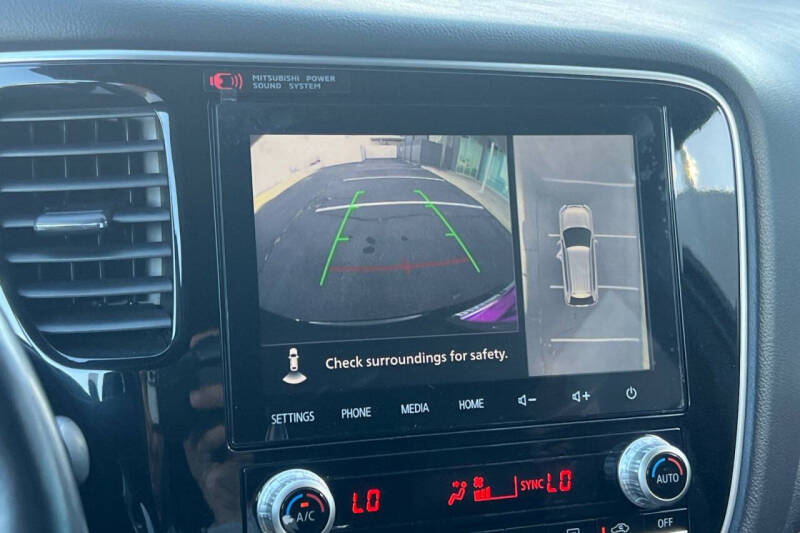 2022 Mitsubishi Outlander PHEV GT