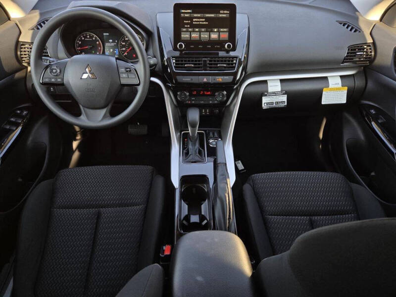 2026 Mitsubishi Eclipse Cross LE