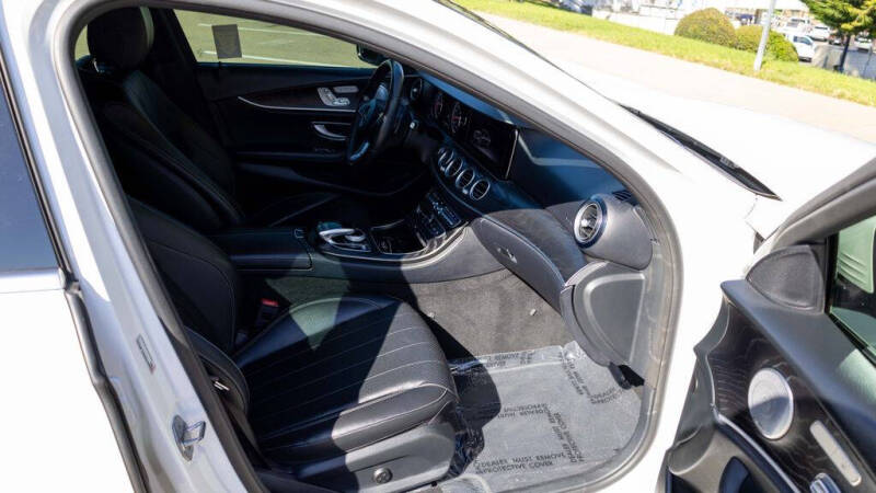 2018 Mercedes-Benz E-Class E 300