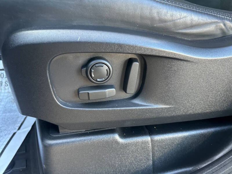 2022 Land Rover Defender