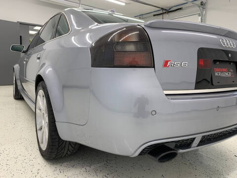 2003 Audi RS 6 quattro