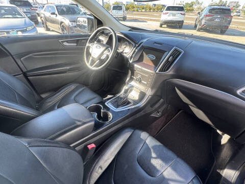 2016 Ford Edge Titanium