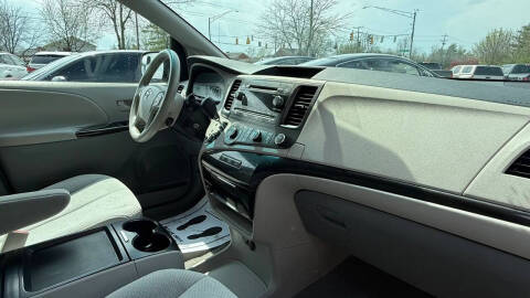 2011 Toyota Sienna