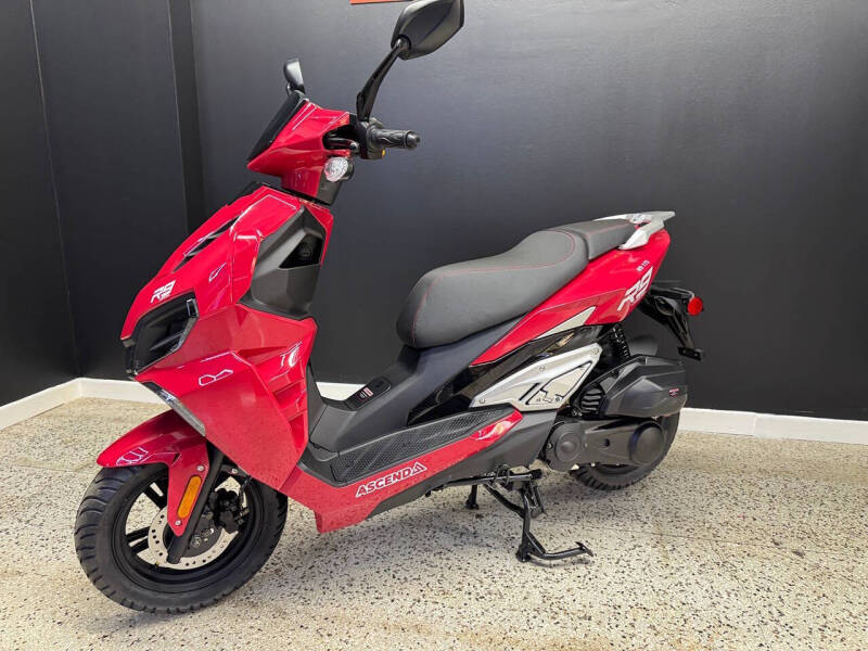 2026 Ascend R9