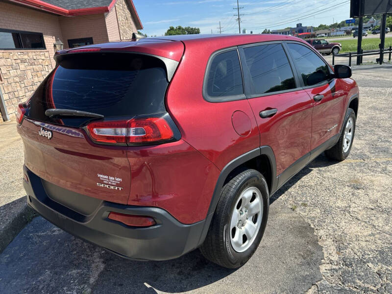 2017 Jeep Cherokee Sport