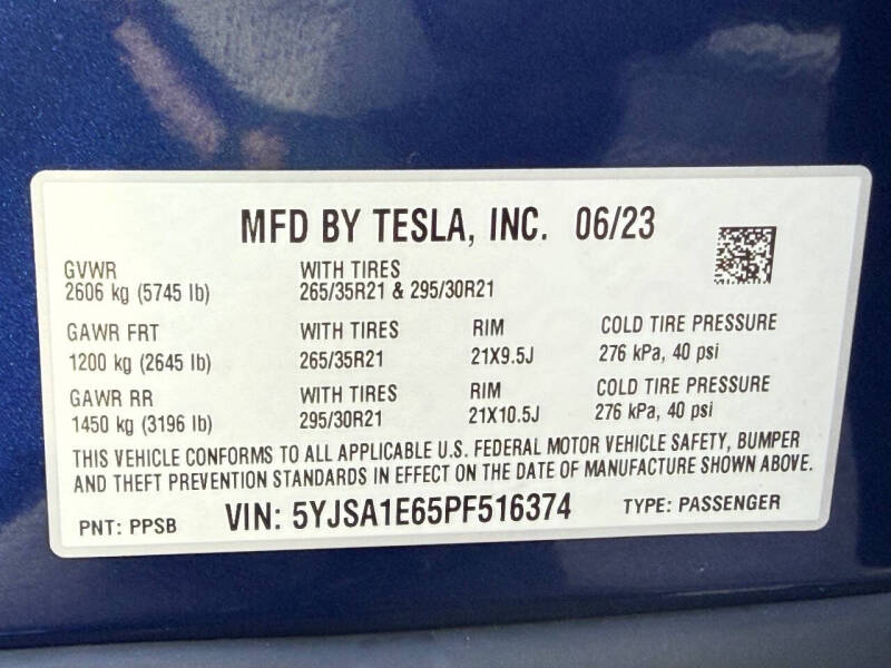 2023 Tesla Model S Plaid